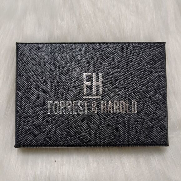 Forrest & Harold pink and black wallet - Picture 2 of 5